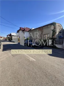 Casa 4 camere, 2 intrari, Ploiest, Bd. Castanilor - Ploiesti