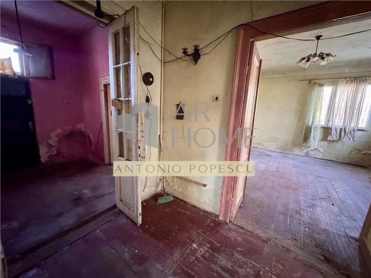 Casa 4 camere, 2 intrari, Ploiest, Bd. Castanilor - foto 9