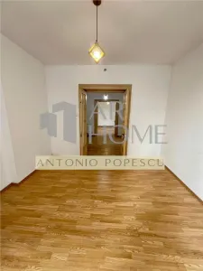 Vanzare casa D+P+M in Urlati, zona centrala. - foto 6