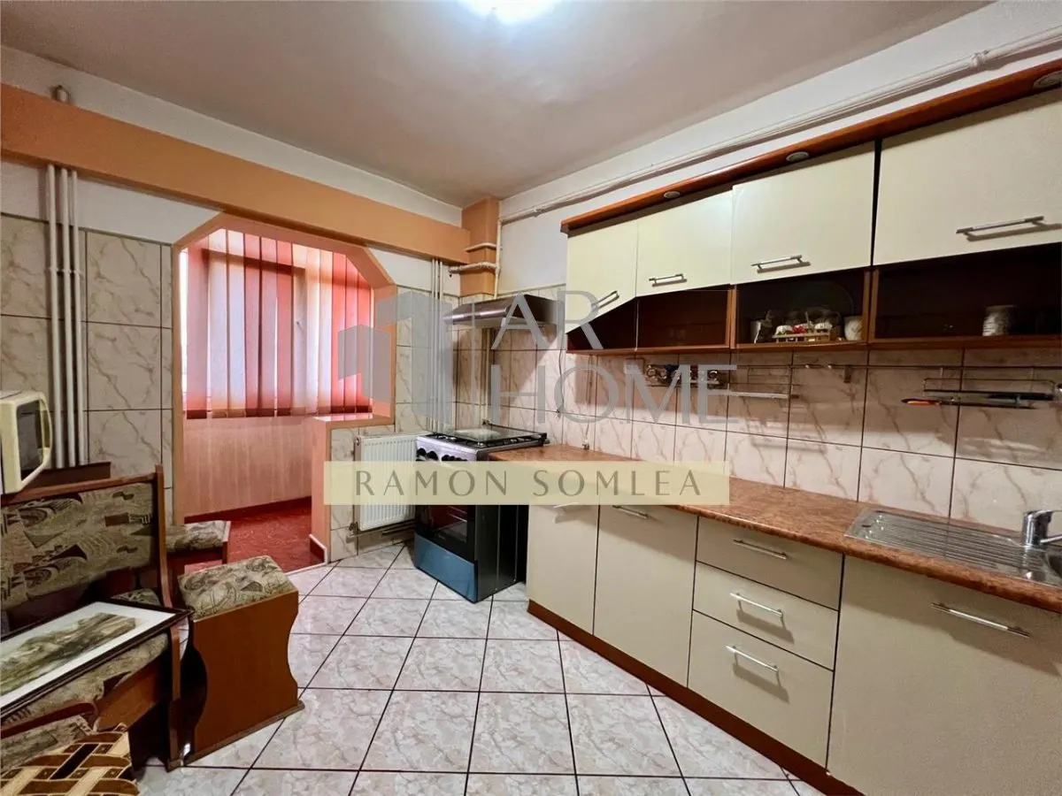 Vanzare apartament 4 camere, spatios, 9 mai, Ploiesti - foto 3