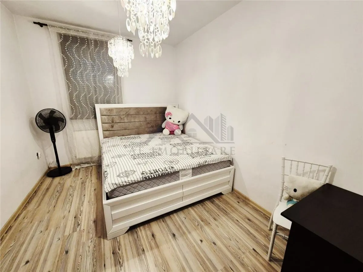 Casa tip duplex spatioasa cu garaj - foto 7