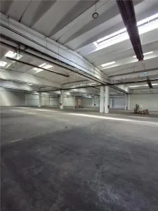 Spatiu Industrial - 2500 mp - Productie - Depozitare - Distributie - foto 11
