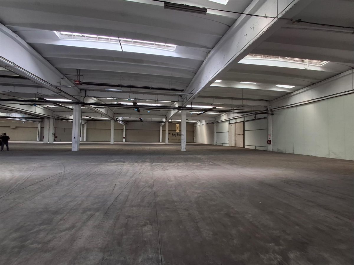 Spatiu Industrial - 2500 mp - Productie - Depozitare - Distributie - foto 16
