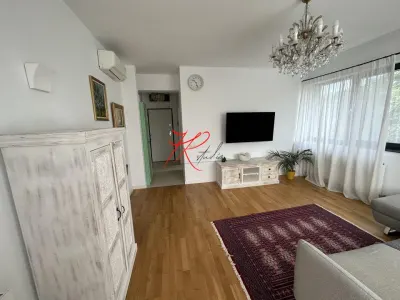 OCAZIE! Apartament 3 camere deosebit -  Tineretului - foto 4
