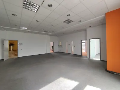 Spatii Birouri - 440 mp - Zona Shopping City Sibiu - foto 14
