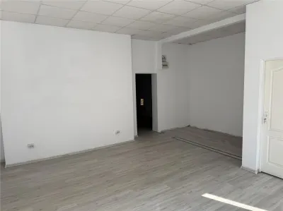 Spatiu Comercial - 79 mp - Strand - foto 2