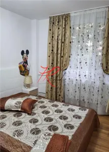 Apartament 3 camere renovat TOTAL zona Masina de Paine - foto 2