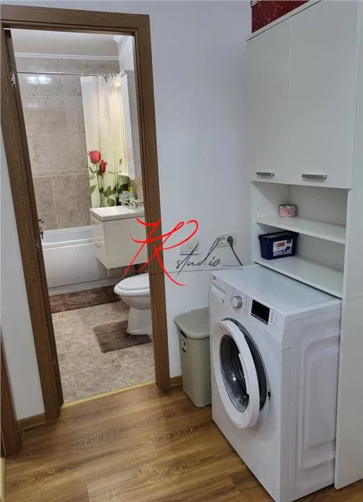 Apartament 3 camere renovat TOTAL zona Masina de Paine - foto 3
