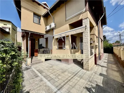 Vila P+1E, 5 camere, teren 234 mp, zona centrala, Ploiesti - Ploiesti