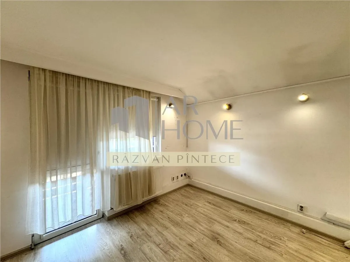 Vila P+1E, 5 camere, teren 234 mp, zona centrala, Ploiesti - foto 16