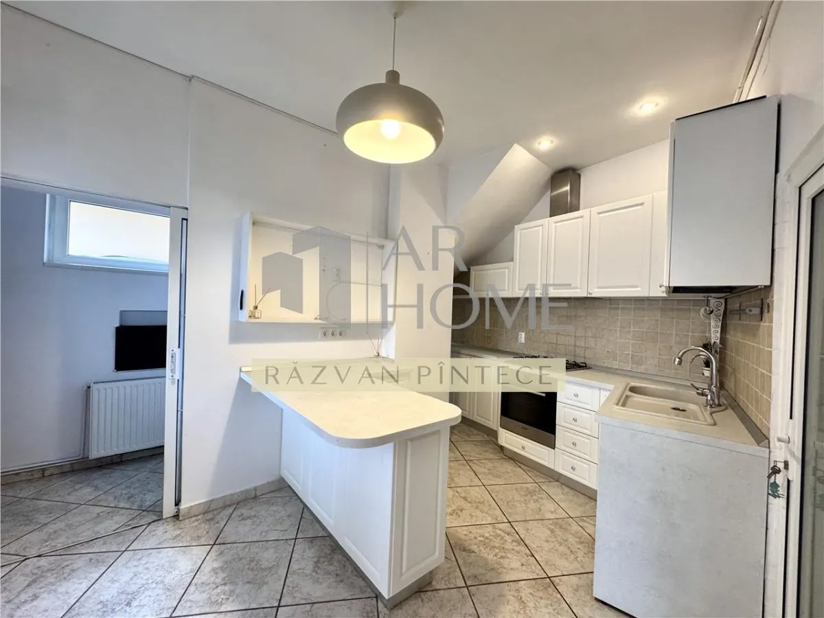 Vila P+1E, 5 camere, teren 234 mp, zona centrala, Ploiesti - foto 6