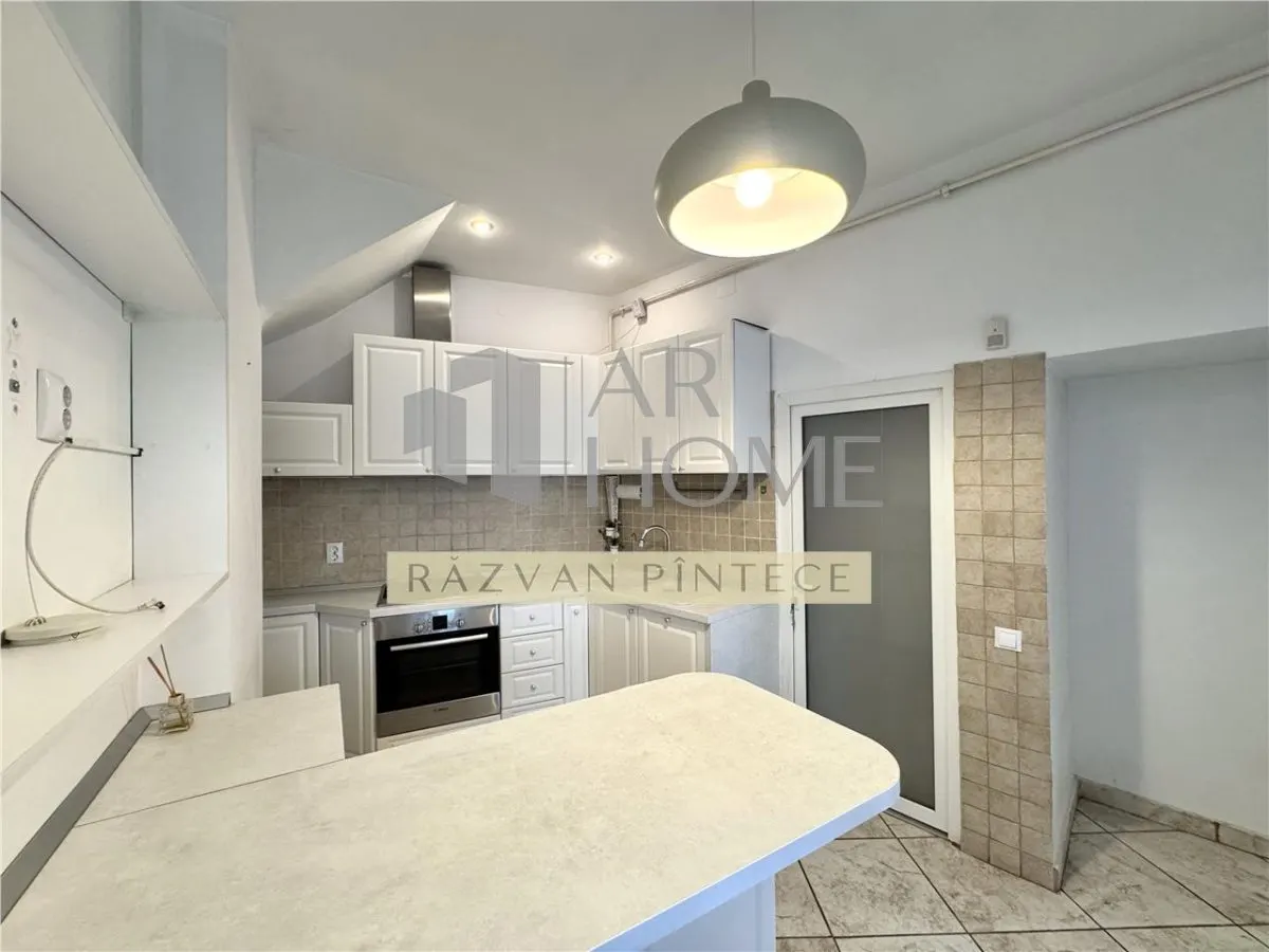 Vila P+1E, 5 camere, teren 234 mp, zona centrala, Ploiesti - foto 7