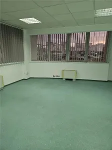 Spatii Birouri - 500 mp - Sos Sibiului - foto 9