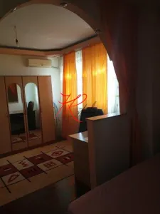 Vanzare garsoniera pe terasa blocului , Obregia - foto 4