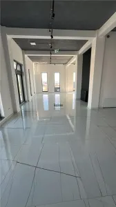 Spatiu Comercial - 230 mp - Showroom - Comert - Servicii - Selimbar