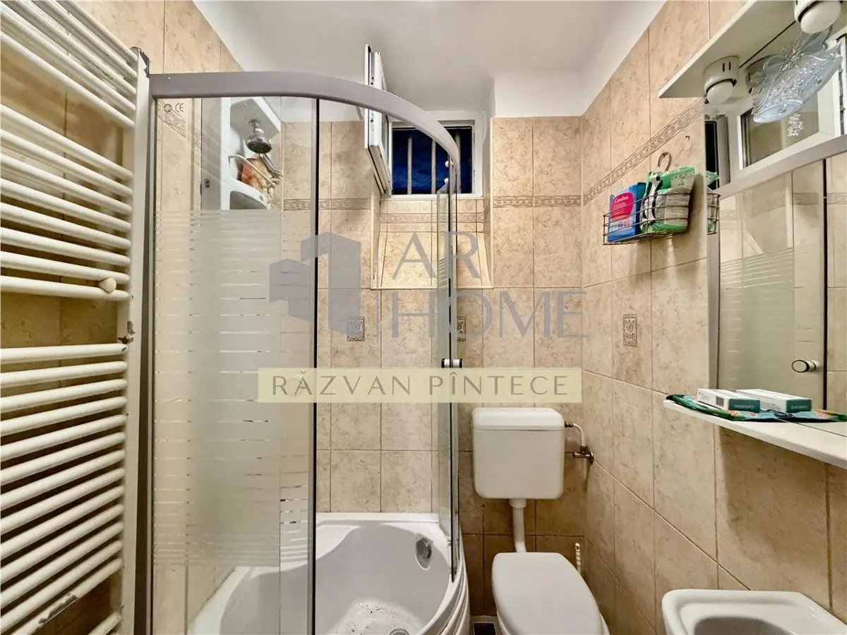 Vanzare vila D+P+1E, Bulevardul Castanilor, Ploiesti - foto 21
