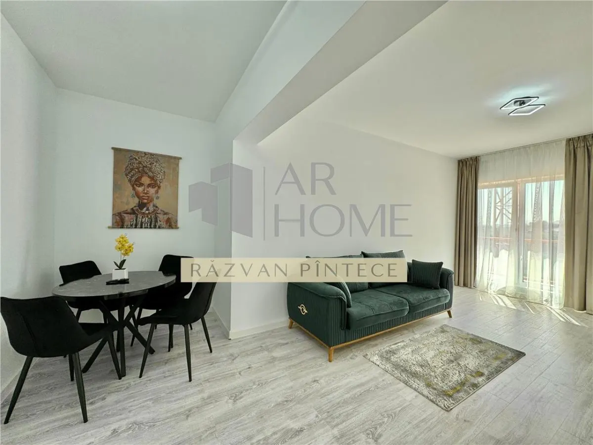 Inchiriere apartament 3 camere de lux, prima inchiriere, centrala termica, zona Nord, Ploiesti. - foto 2