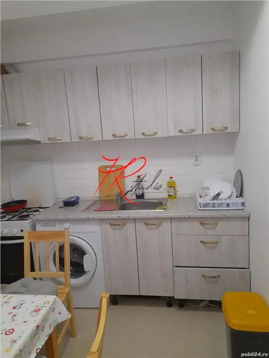 Vanzare apartament 3 camere zona chitila in aproprierea metroului Jiului - foto 5