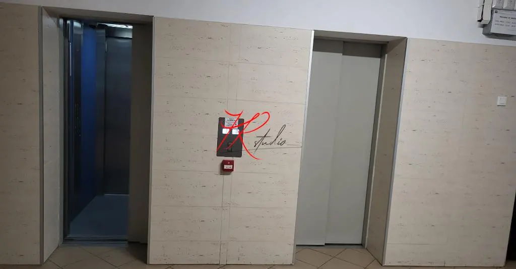 Se vinde apartament cu 2 odai. In Drumul Taberei, Bloc din  anul 2009 - foto 5