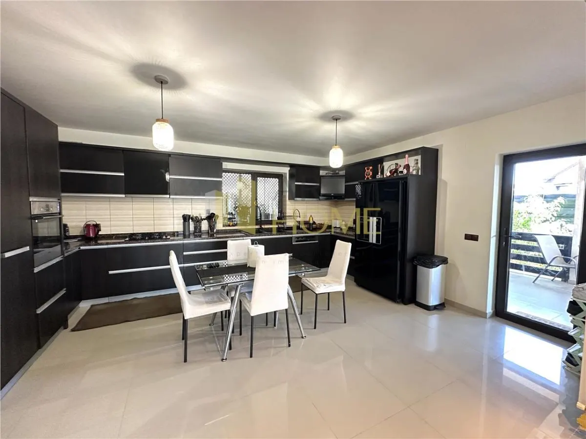 Casa de lux, P+1E, complet mobilata si utilata, Blejoi, Prahova - foto 10