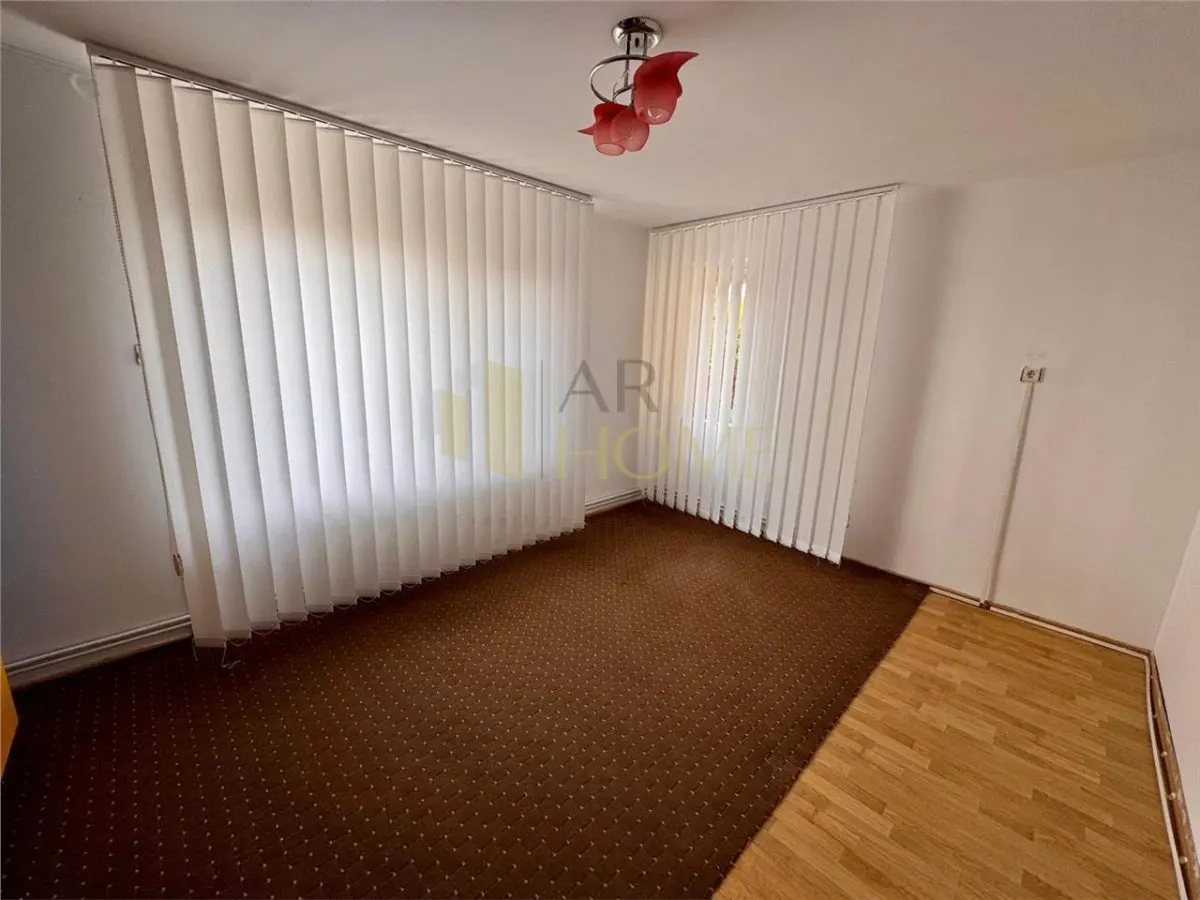 Casa 3 camere pentru activitati comerciale sau cazare muncitori, Ploiesti, zona centrala. - foto 8