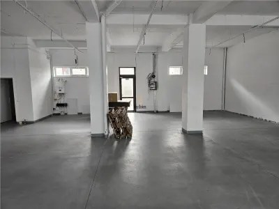 Spatiu Comercial - 200 mp - Showroom - Servicii - Clinica Medicala - foto 9