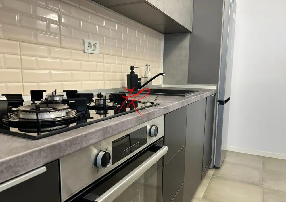 Vanzare apartament 3 camere plus loc de parcare zona Straulesti - foto 8