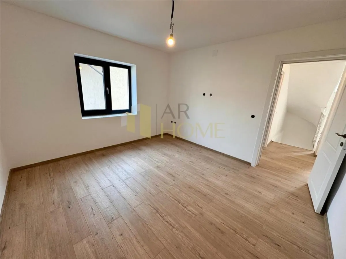 Casa 8 camere, in Ploiesti zona Albert - foto 11