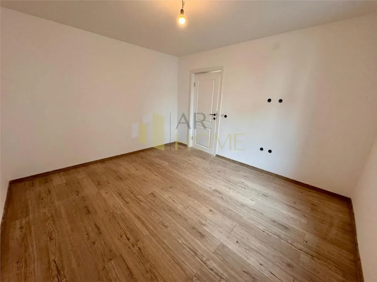 Casa 8 camere, in Ploiesti zona Albert - foto 19