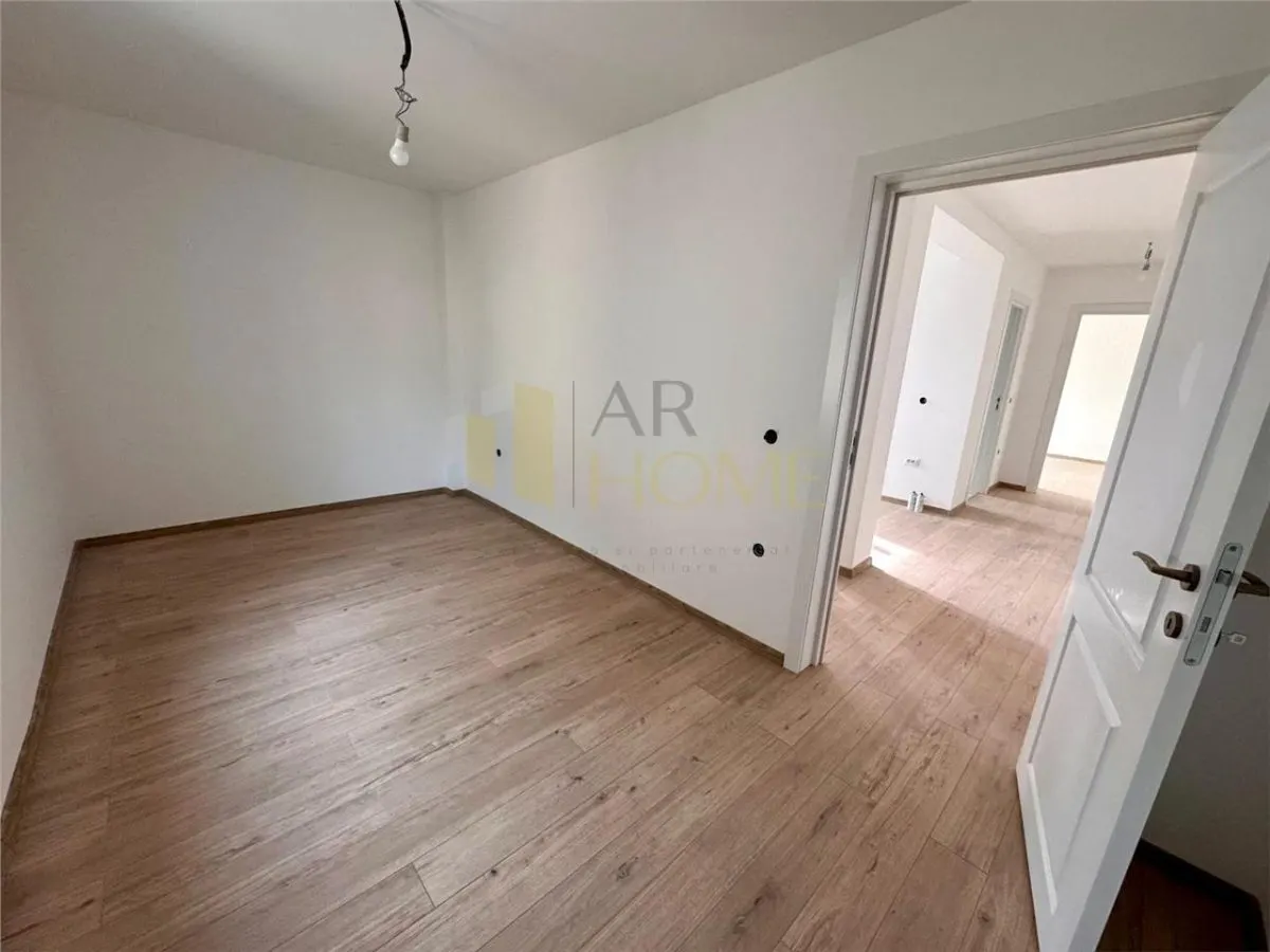 Casa 8 camere, in Ploiesti zona Albert - foto 20