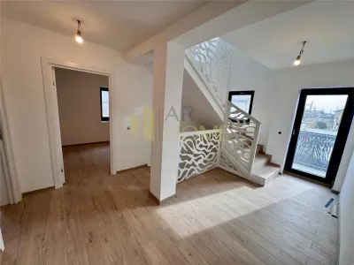 Casa 8 camere, in Ploiesti zona Albert - foto 4