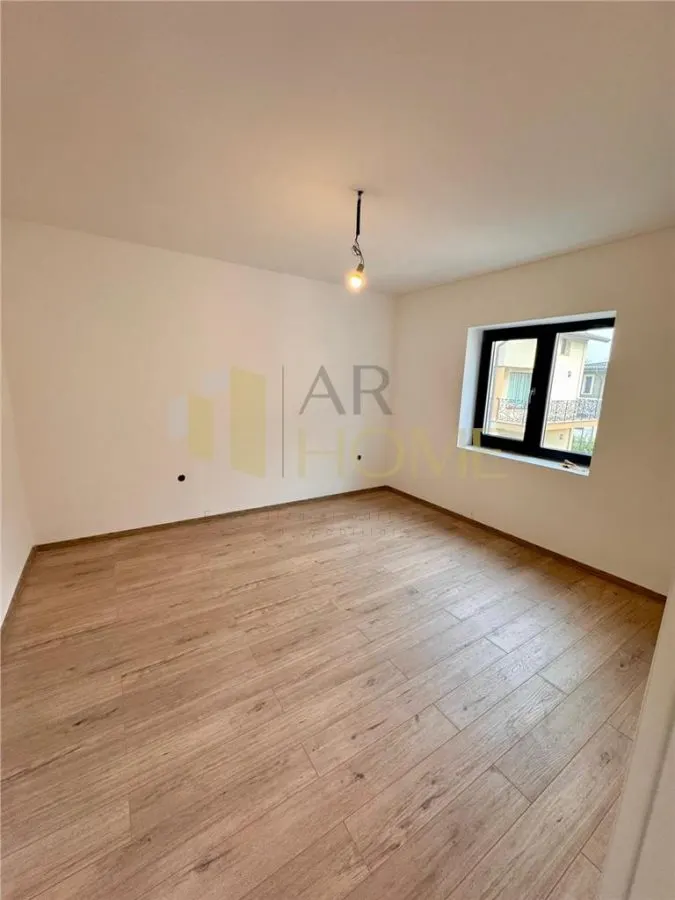 Casa 8 camere, in Ploiesti zona Albert - foto 10