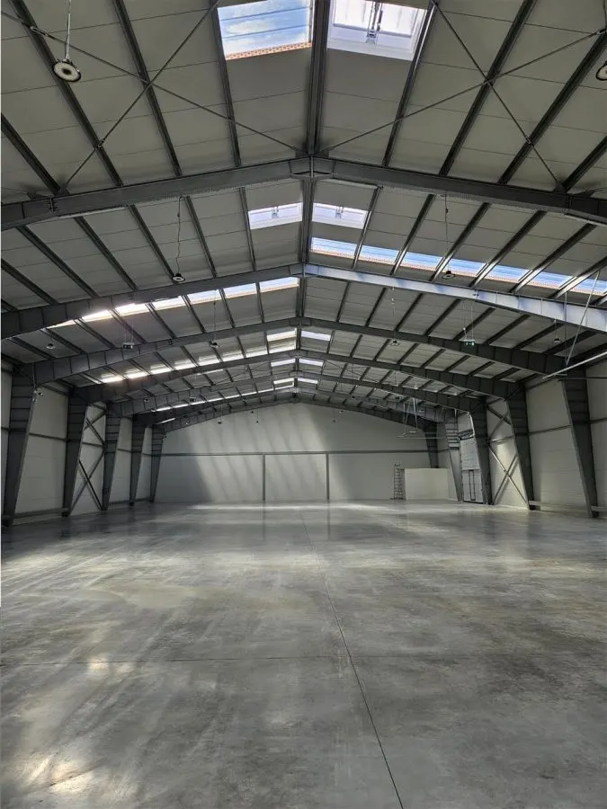 Spatiu Industrial - 2200 mp - Productie - Depozitare - Distributie - foto 4