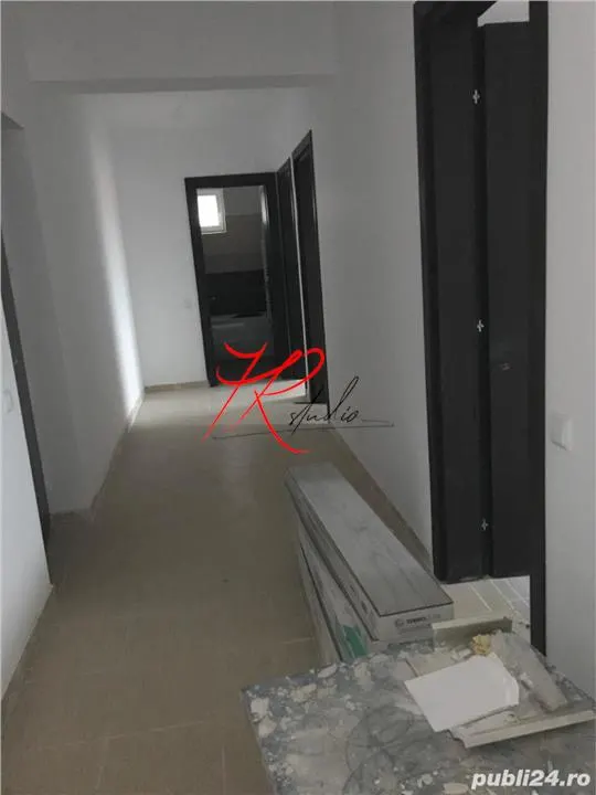 OPORTUNITATE! Apartament 3 camere decomandat- Drumul Fermei - foto 7