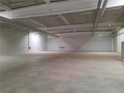 Spatiu Industrial - 2000 mp - Logistica - Depozitare - Distributie - foto 4