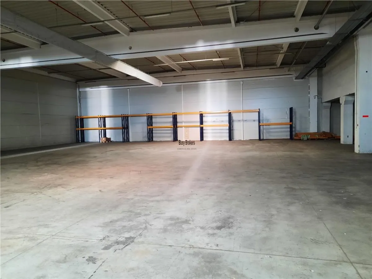 Spatiu Industrial - 2000 mp - Logistica - Depozitare - Distributie - foto 6