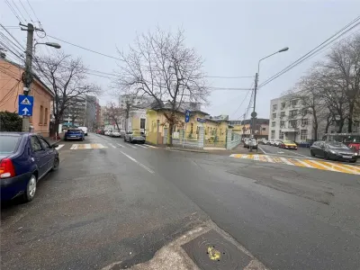 Inchiriere casa 4 camere plus dependinte in Ploiesti, zona ultracentrala - Ploiesti