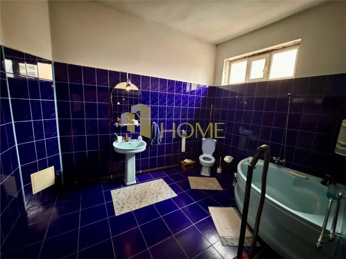 Inchiriere casa 4 camere plus dependinte in Ploiesti, zona ultracentrala - foto 12