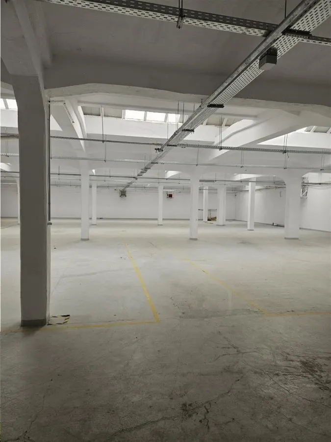 Spatiu Industrial - 3500 mp - Productie - Depozitare - Office - foto 1
