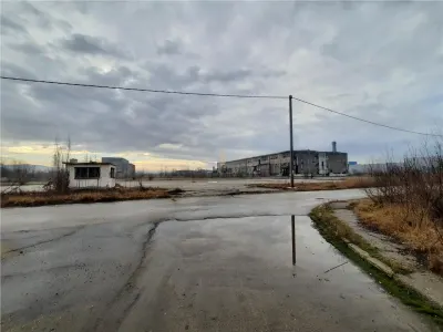Spatiu Industrial - 10000 mp - Productie - Industrie Grea - foto 9