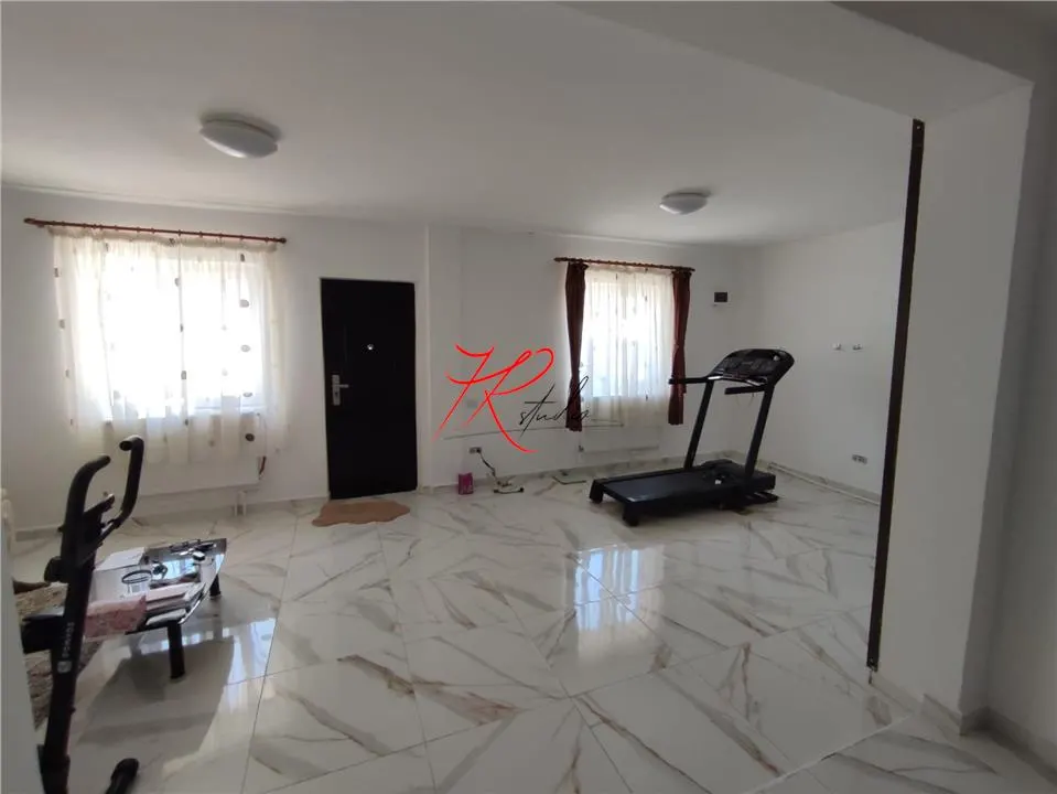 Vanzare vila Pantelimon 4 camere - foto 1