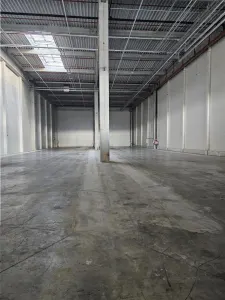 Spatiu Industrial - 2300 mp - Logistica - Productie - Depozitare - foto 14