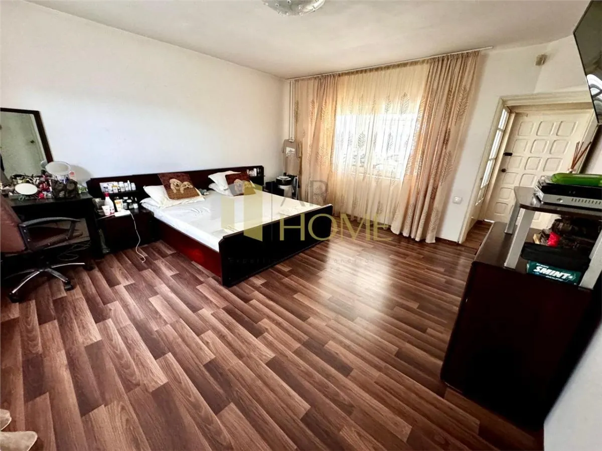 Vanzare casa 6 camere, in Ploiesti, zona centrala - foto 17