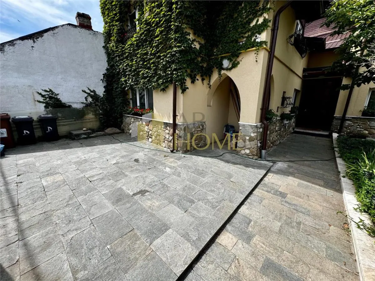 Vanzare casa 6 camere, in Ploiesti, zona centrala - foto 3