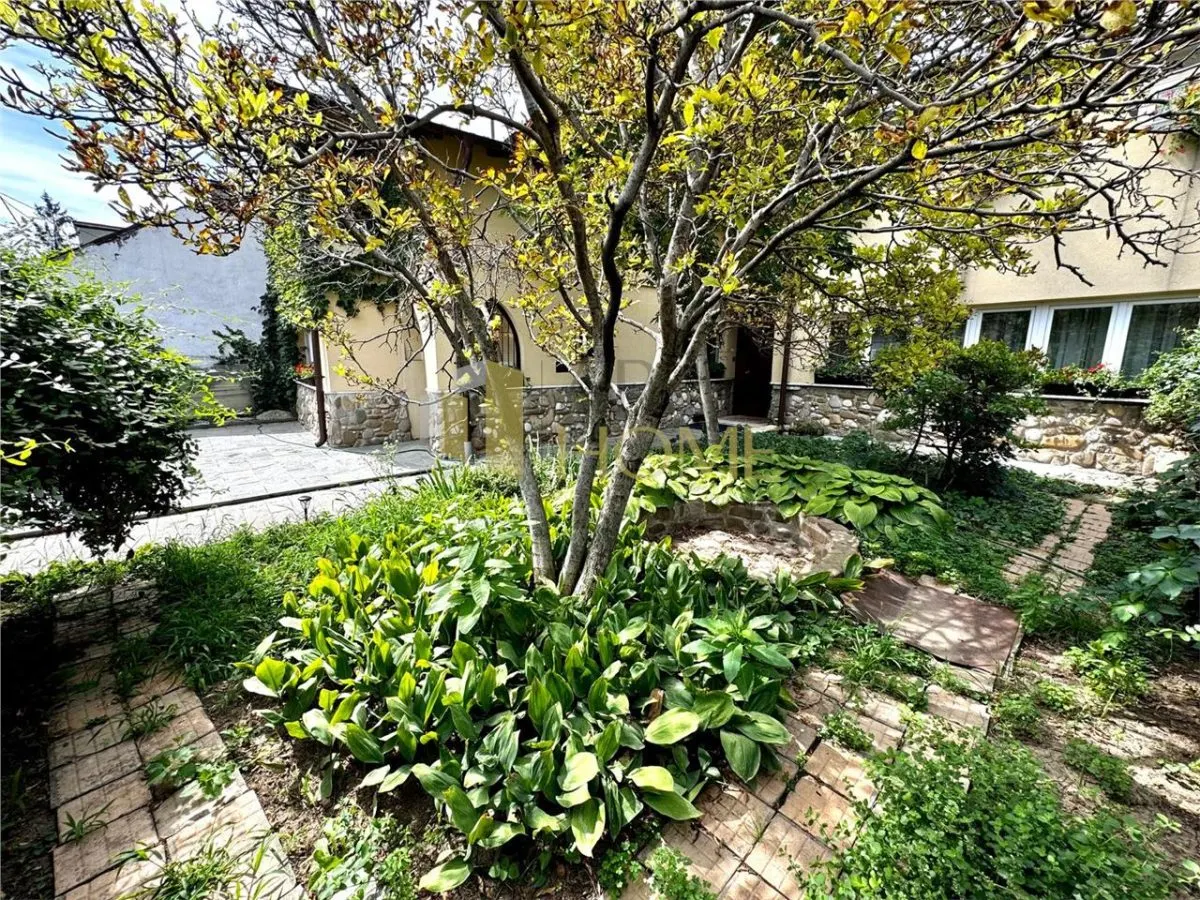 Vanzare casa 6 camere, in Ploiesti, zona centrala - foto 4