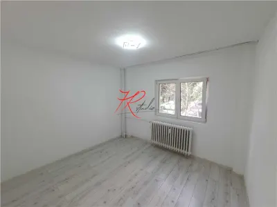 Vanzare apartament 3/4 camereTurda ideal birou, total renovat - foto 5