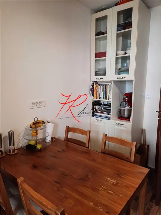 Vanzare apartament 3 camere Teiul Doamnei, total renovat - foto 7