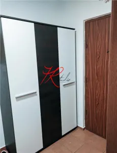 Vanzare apartament, 3 camere, Drumul taberei, renovat si mobilat - foto 4