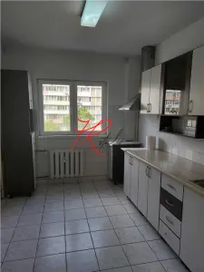 Vanzare Apartament de 4 camere pe Stefan cel Mare - Bucuresti