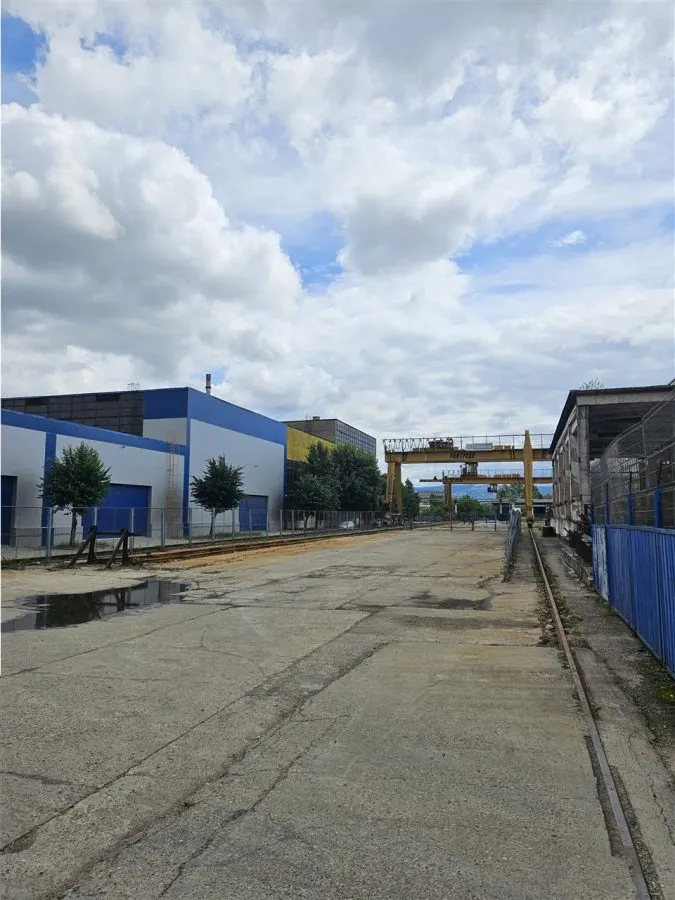 Spatiu Industrial - 2800 mp - Productie - Depozitare - Distributie - foto 5